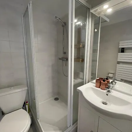 Holiday home La Pinede - Sejour Ideal Entre Plage Et Lac