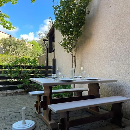 La Pinede - Sejour Ideal Entre Plage Et Lac *